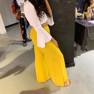 Yellow pants